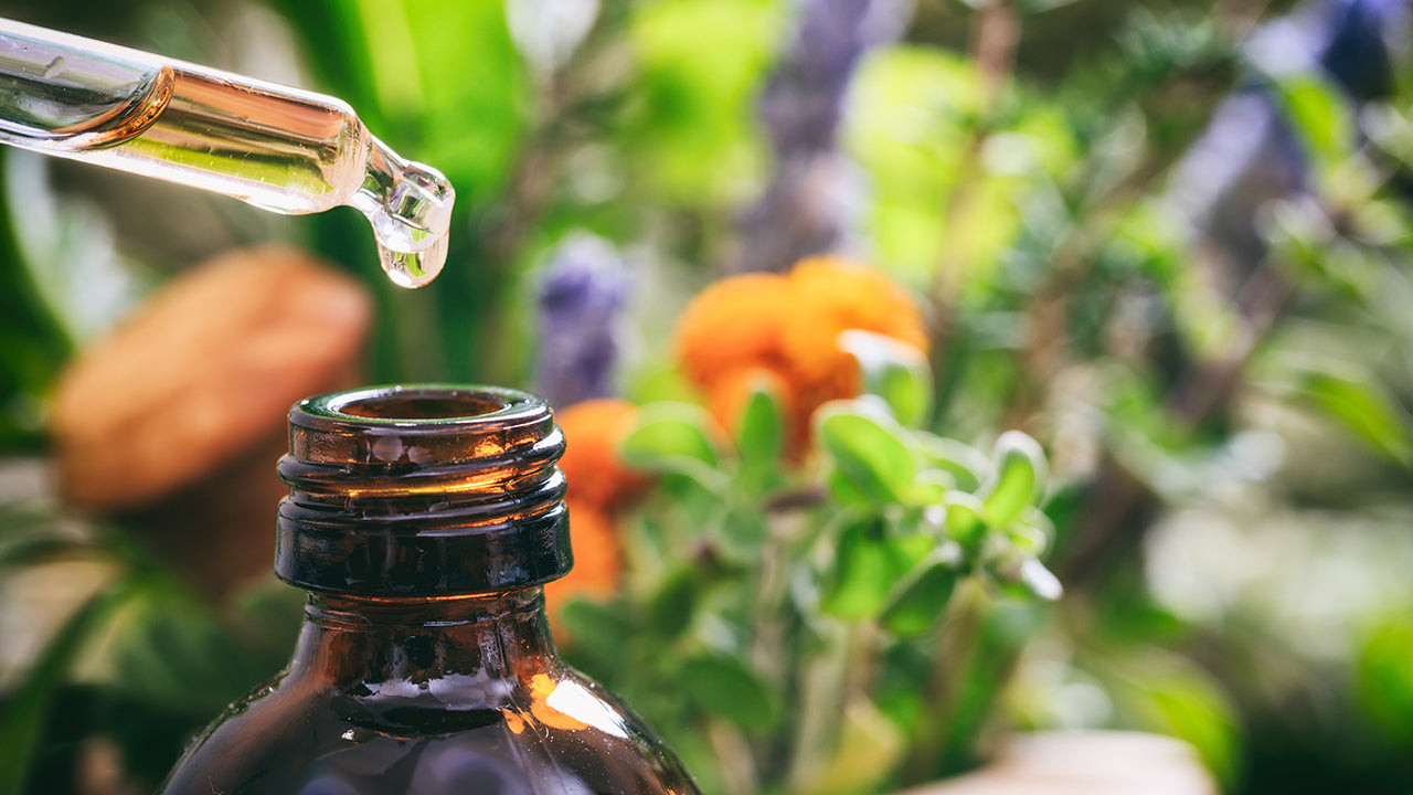 Les bienfaits thérapeutiques des parfums à base d'huiles essentielles