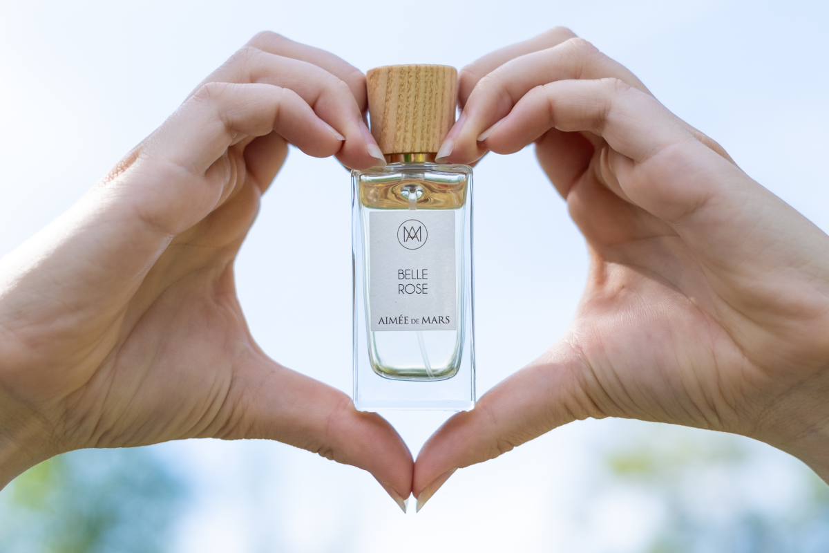 Parfum Belle rose d'Aimée de Mars : un parfum vivant et respectueux