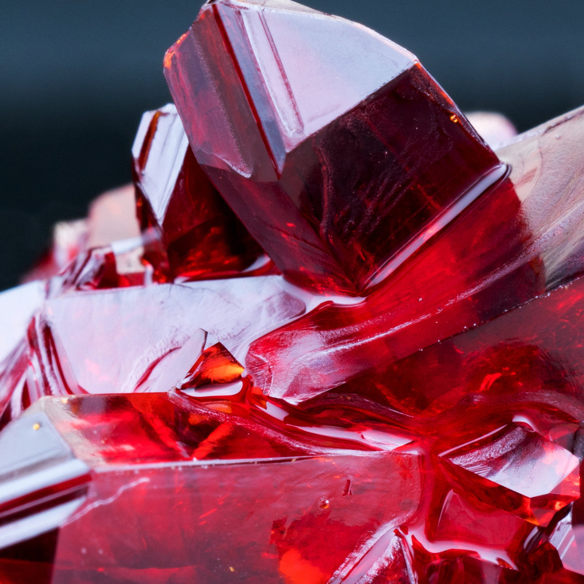 Rubis, pierre précieuse des parfums naturels Aimée de Mars