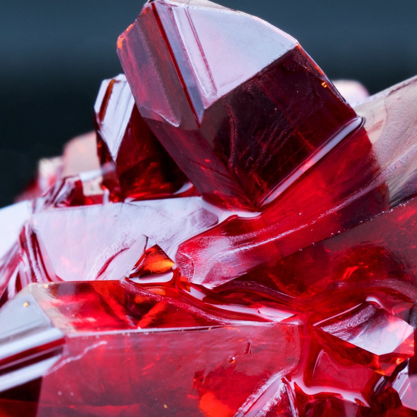 Rubis, pierre précieuse des parfums naturels Aimée de Mars